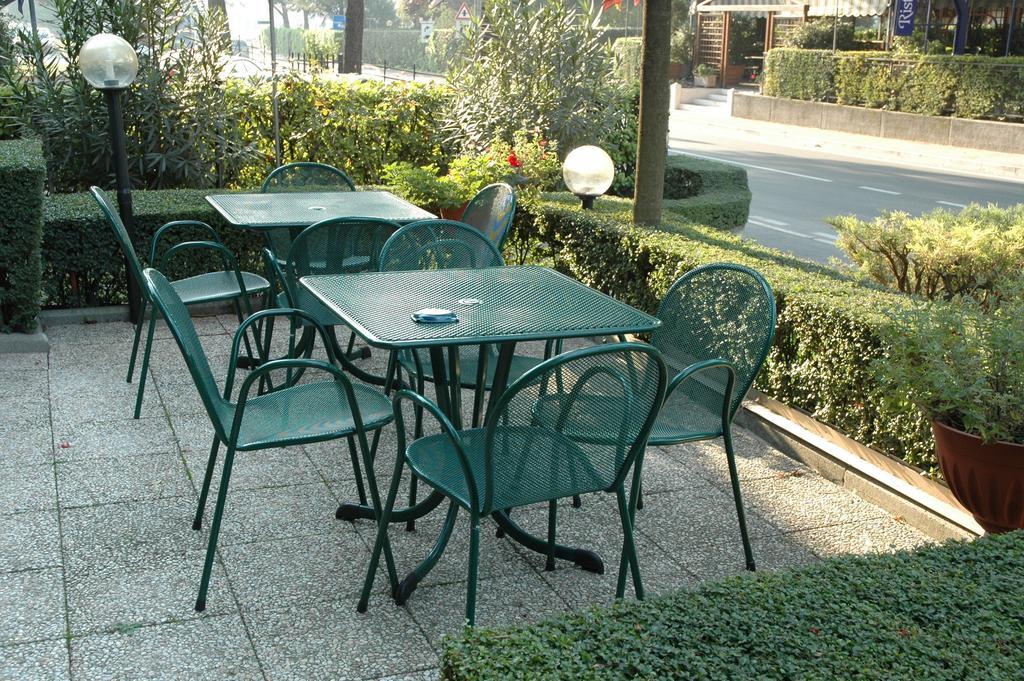 Hotel Vignola Assisi Exteriér fotografie